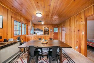 Knotty Pine Cabin - Joseph - 7