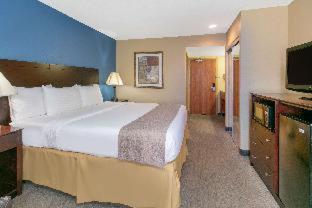 Days Inn by Wyndham Tulsa Central - 8