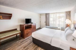 Suburban Studios Middlesboro - Middlesboro - 3