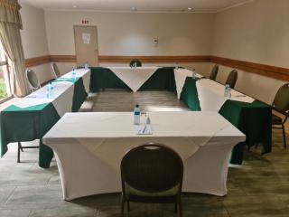 Midway Inn Hotel - 5