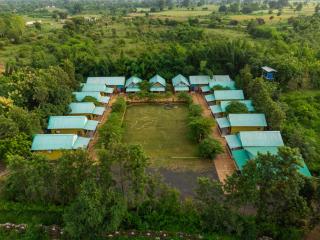 Vrindavan Gopala Resort - Jabalpur - 0