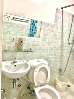 Cozy Central - Near arca south signal taguig - Manila - 3