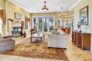 Hidden Treasure Beach House - 5