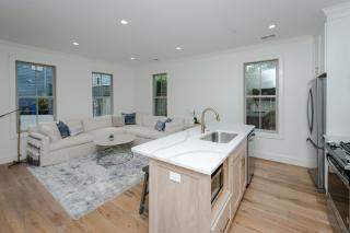 Guesthouse Charleston WEST 242 B and C - 7