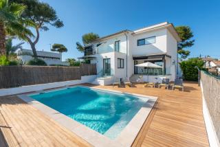 Villa Casa Marian for 8 with swimming pool, garden and close to beach - Can Picafort - 0