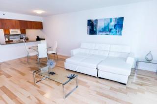 Luxury & Huge APT at Brickell, Free Parking, 6 Guests - 3