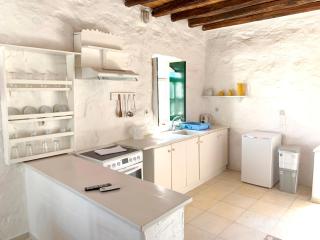 Anezina Village - Drios - 2