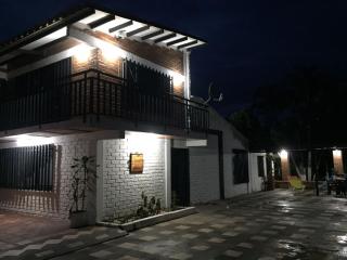 Inviting 14-Bed Villa in Toro Valle del Cauca - Toro - 1