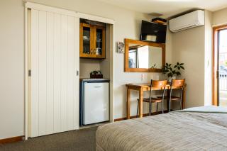 Beach House Studios - Napier - 6
