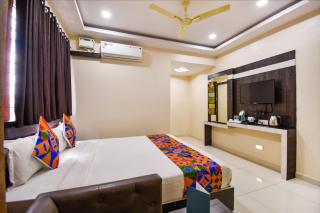 FabHotel Rotano Suites - Yelahanka - Bangalore - 1