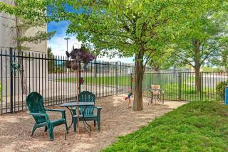 Days Inn & Suites by Wyndham Airport Albuquerque - 9