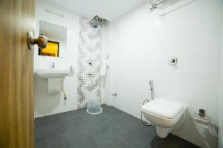 Hotel Plaza Heights - Bangalore - 3