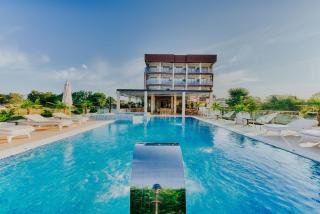 Hotel Lion - Ulcinj - 0