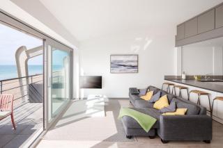 Lancing beach apartment. - Lancing - 0