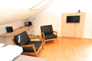 Stilvolle Dachwohnung für 4 im Thermenort Vals - Vals - 5