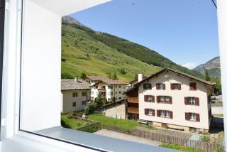 Stilvolle Dachwohnung für 4 im Thermenort Vals - 2
