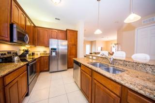 Vista Cay Resort 3 Bedroom Condo 2 Miles to Universal Orlando - 5
