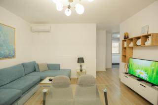 Miku Apartment-Premium 2BD At Wilson Square - Tirana - 5