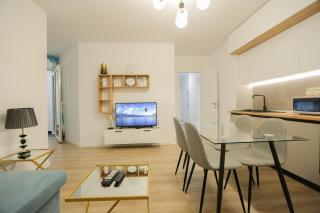 Miku Apartment-Premium 2BD At Wilson Square - Tirana - 1