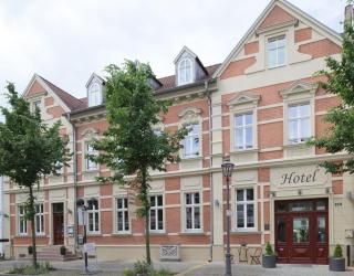 Gut Hotel Stadt Beelitz - Beelitz - 5