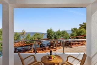 Rooms Ana - Gdinj - 6