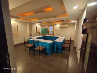 Hotel Aishwaryaa - 4