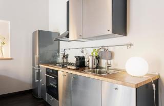 Stylish Milanese Studio - Via Cirillo - Milan - 2