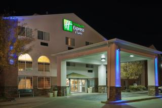 Holiday Inn Express Hotel & Suites Pierre-Fort Pierre by IHG - Fort Pierre - 5