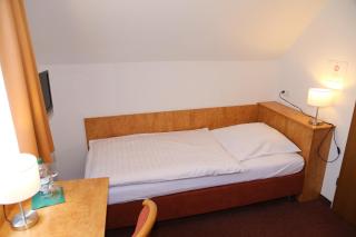 Hotel Garni Kluth - Bonn - 7