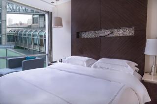 InterContinental Qingdao by IHG l Inside the Olympic Sailing Center l May Fourth Square - Qingdao - 4