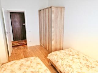 Sunflower Apartments - 7