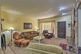 Red River Townhome with Balcony and Mtn Views! - Red River - 7