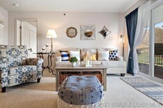 Family Fun Lakefront Condo at Parkview Bay - 4