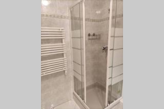 Havre de paix en plein centre ville, 4 couchages - Mentone - 3