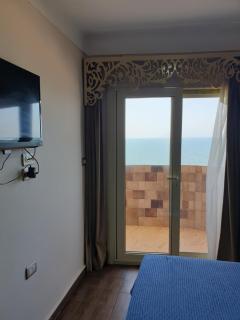 Alex Seafront - 8