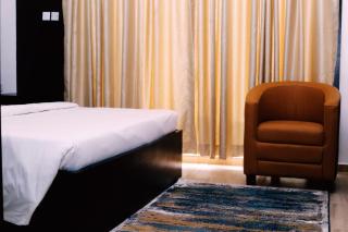 Hotel Capitol - Ikeja - 7
