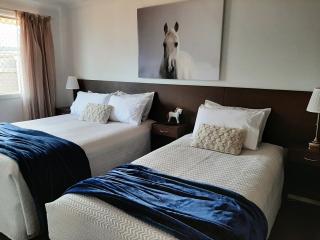 Tourist Road - 2 Bedroom Unit - East Toowoomba - Toowoomba - 4