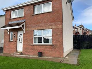 Enniskillen House (6 person house) - 8