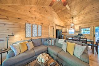 Blue Ridge Hideaway with Fire Pit and Mtn Views! - 6