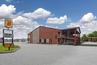 Super 8 by Wyndham Sandusky - Sandusky - 9