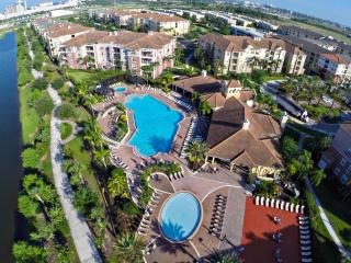 3Br 2Bath Condo Balcony 5min Conv Center 1388ft - 4