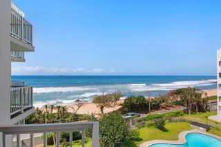 Escape to a Coastal Oasis - Umdloti - 2