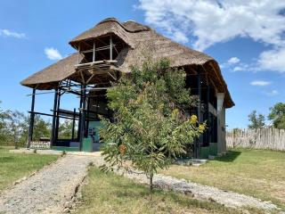 Enshama Game Lodge and Campsite - 1