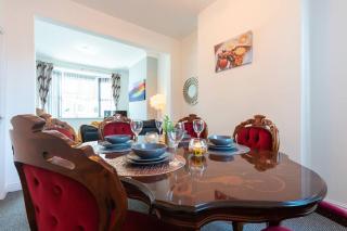 WGcDDE Large 3 Bedroom House - Close to MKM Stadium & A63 - Garden - 9