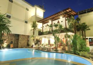 Manggar Indonesia Hotel - Kuta - 2