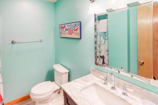 Dreamy beach house with shared pool, central ac, private w/d, deck, & WiFi - 3