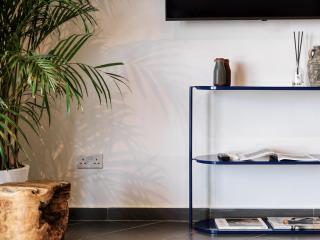 LIV URBAN Suites - Larnaca - 5
