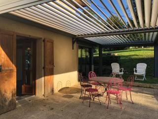 Havre de paix et de verdure proche Walibi et A43 - 4 étoiles - 7