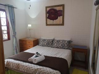 Seaside Sunny Stay - Durban - 1
