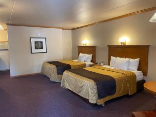 Amber's Inn and Suites - Wisconsin Dells - 8